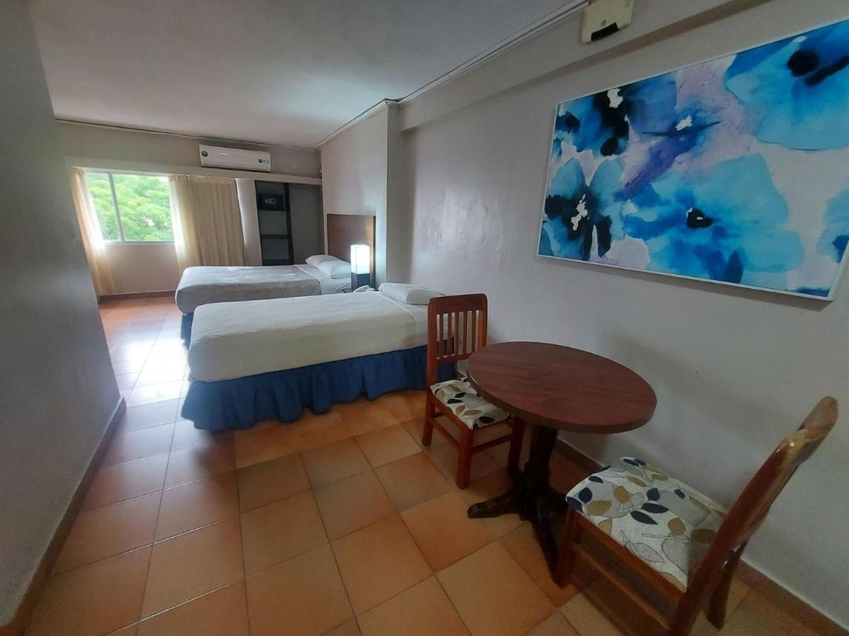 פנמה סיטי Hotel Tower House Suites מראה חיצוני תמונה